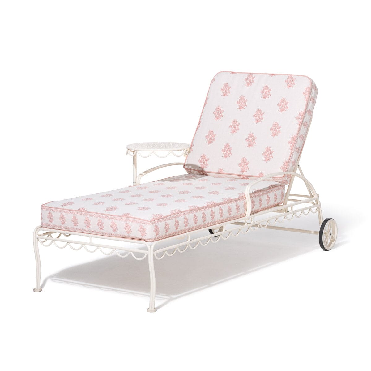 The Al Fresco Sun Lounger by Amanda Lindroth