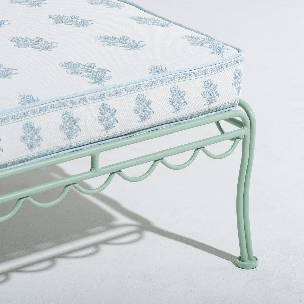 The Al Fresco Sun Lounger by Amanda Lindroth