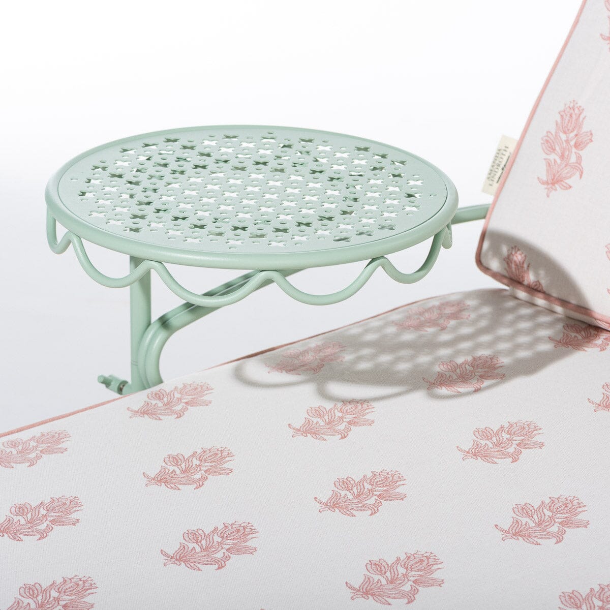 The Al Fresco Sun Lounger by Amanda Lindroth