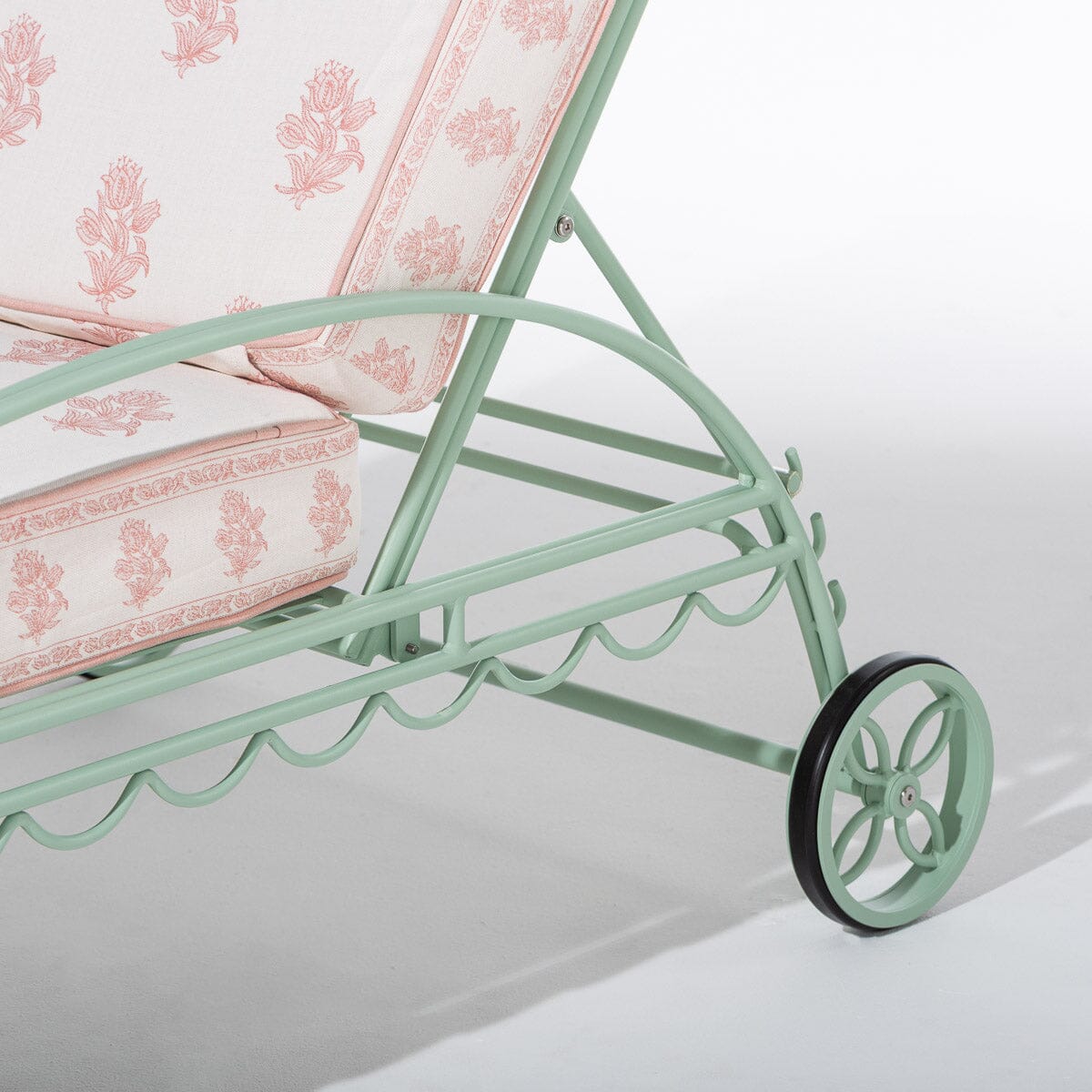 The Al Fresco Sun Lounger by Amanda Lindroth