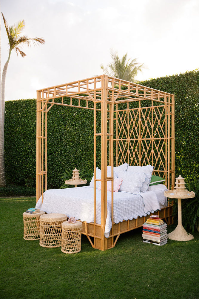 paradise canopy bed