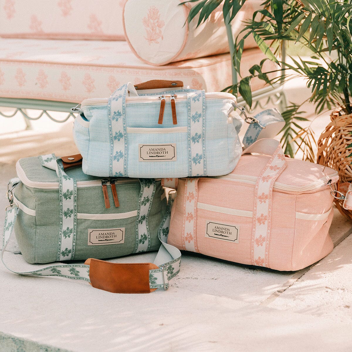 The Premium Cooler Bag by Amanda Lindroth
